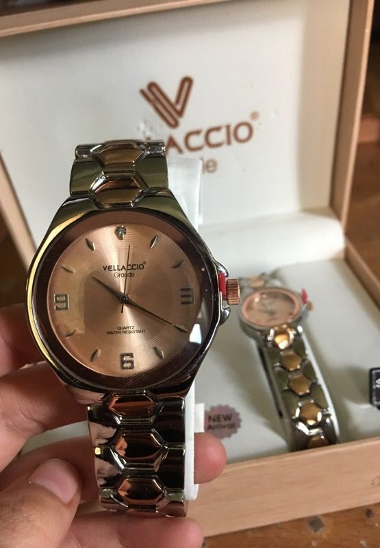 Vellaccio quartz water shop resistant watch price