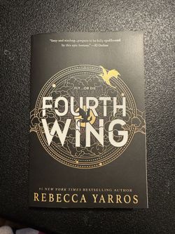 Fourth Wing With Bonus Content