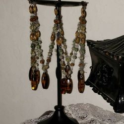 VINTAGE BLACK METAL VICTORIAN GOTHIC CRYSTAL BEADED CANDLE PILLER DISPLAY STAND HOLDER TABLE DECOR