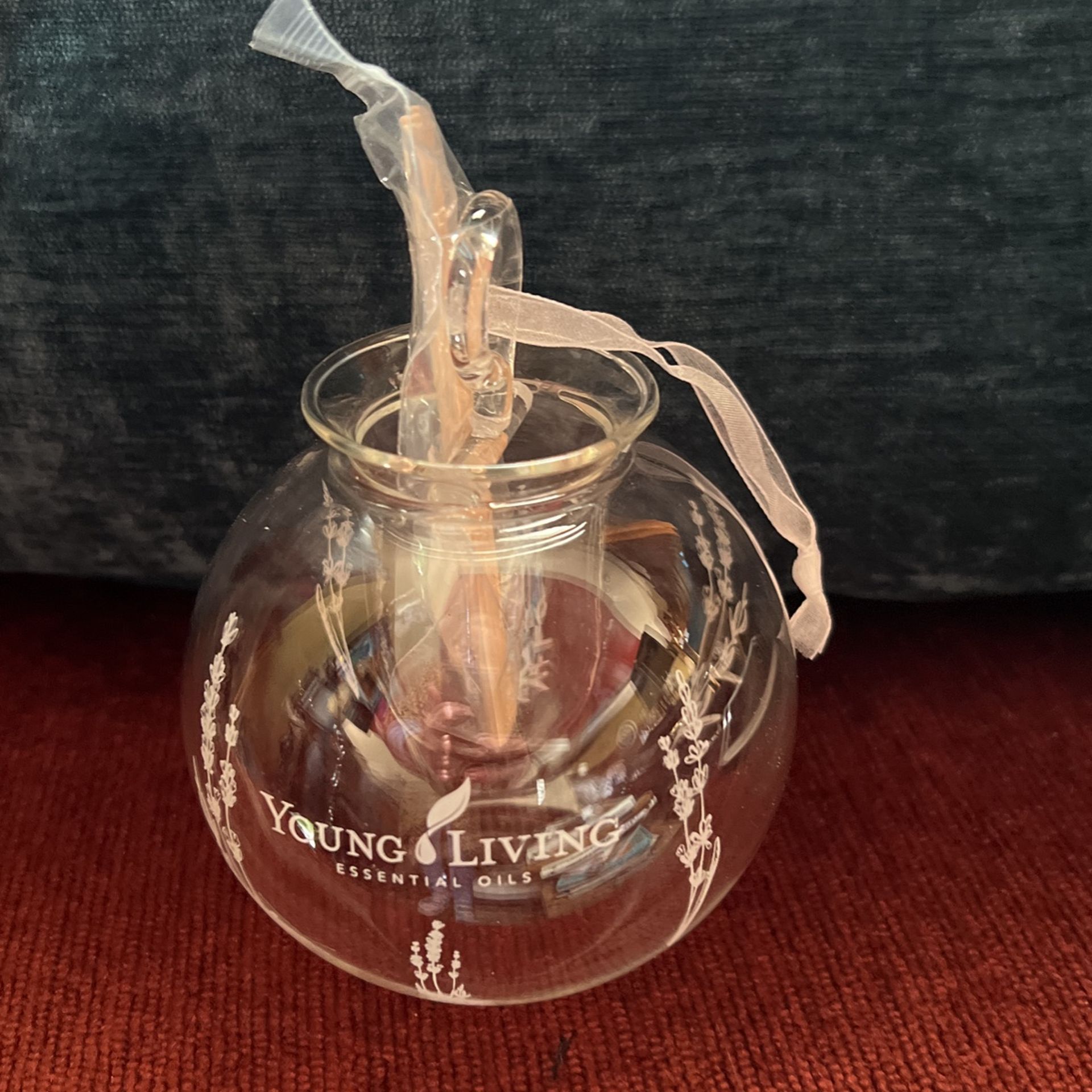 Young Living 2018 Glass Diffuser, Christmas Ornament