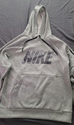 Nike Sweater - Size Medium