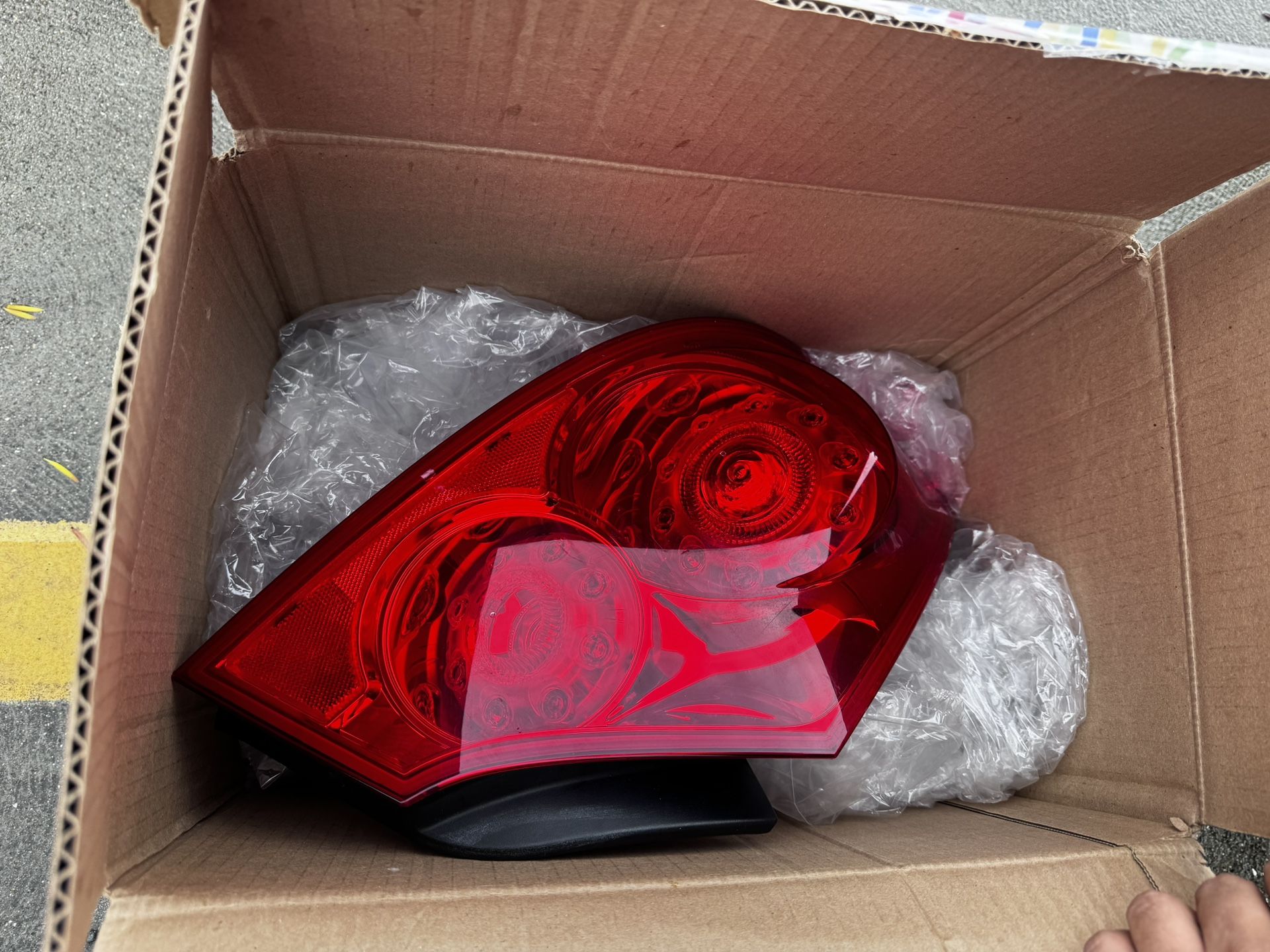 Infiniti G37 Tail Lights Pair