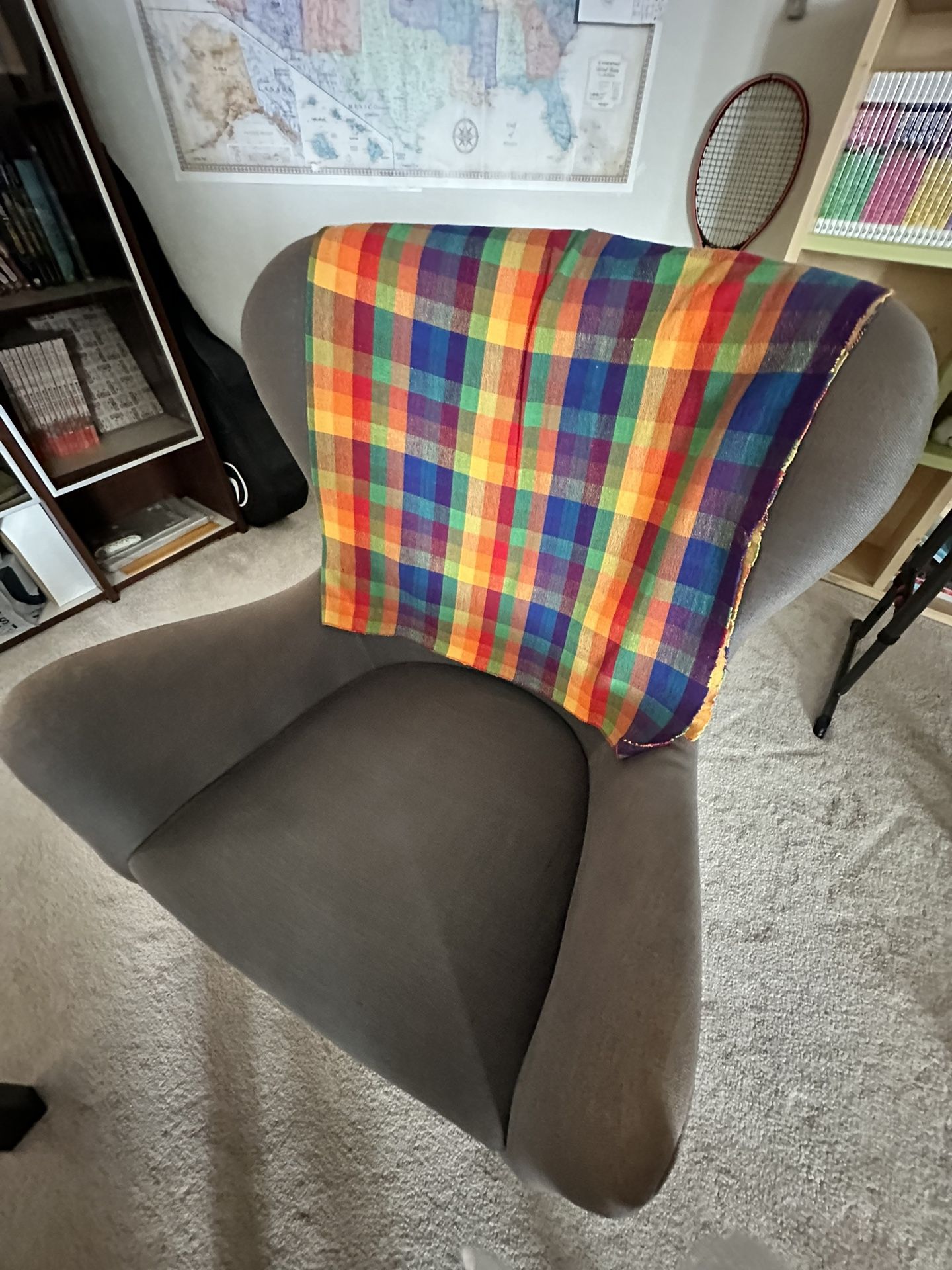 Modern Accent Armchair – Excellent Condition