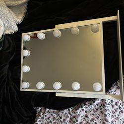 vanity mirror
