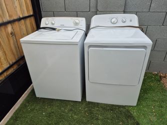 Hotpoin whaser and electric dryer,  in very good condition// works perfectly