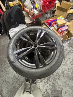 BMW x7 m60i rims