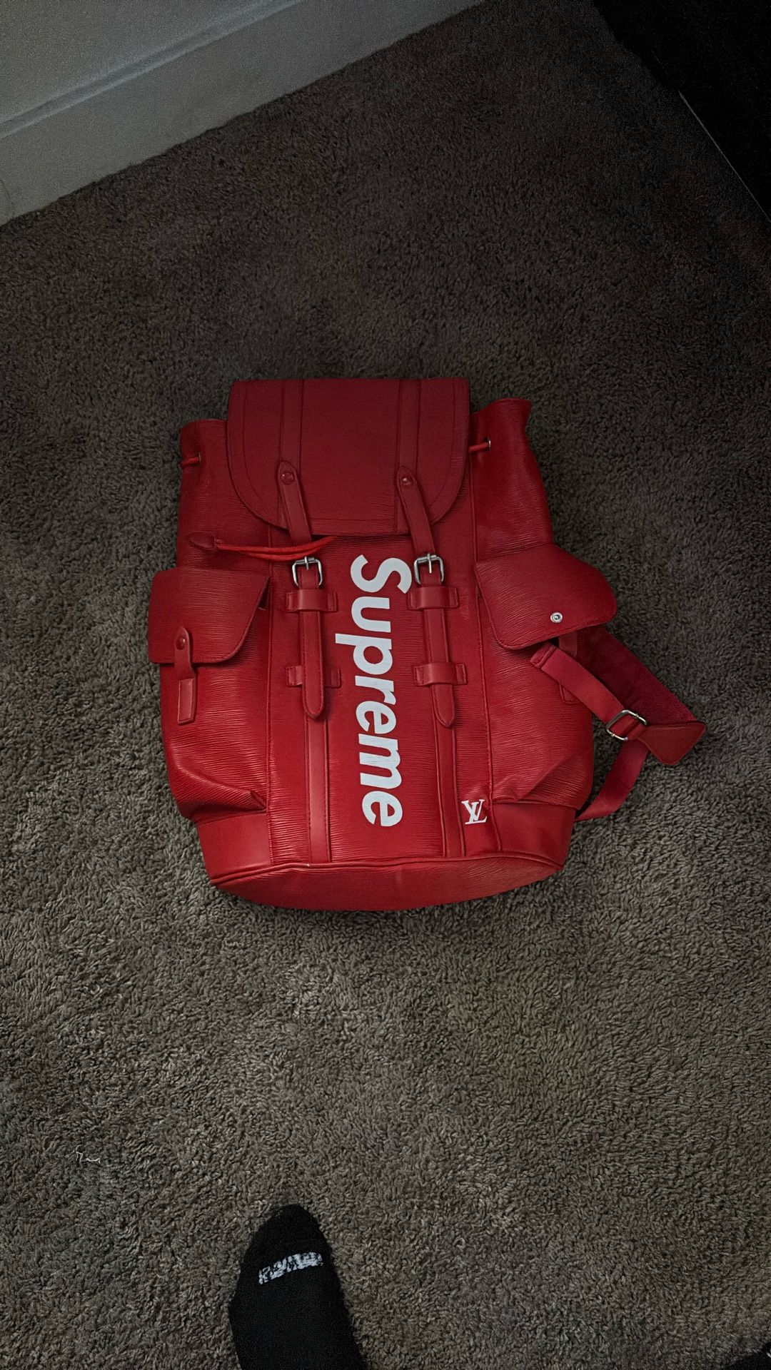 supreme x lv bag