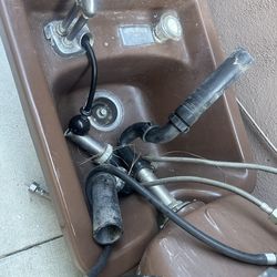 Barbershop sinks