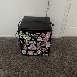 Mini Fridge 