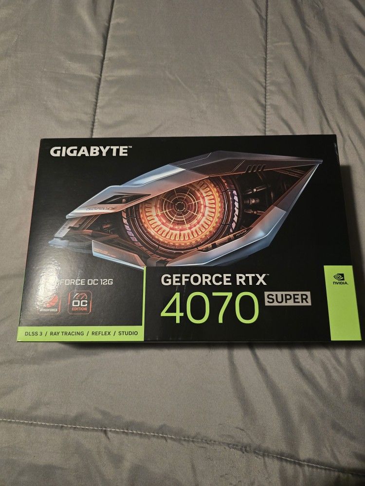 GeForce RTX 4070 SUPER 12Gb