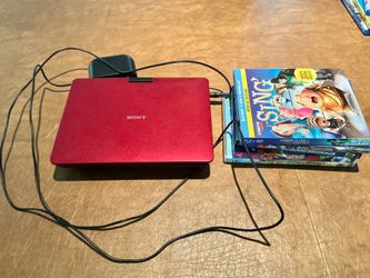 Sony 9” Portable DVD Player + 5 Kids Movies — Tested and Working