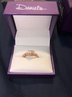 10K Rose Gold Diamond Halo Engagement Ring  size 9– $1200