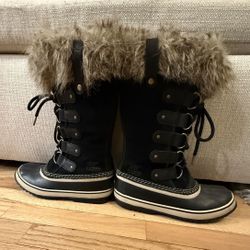 Sorel Joan Of Arctic Size 8 Women’s Waterproof Boots 