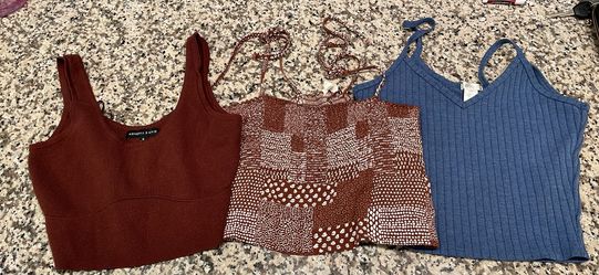 Women’s tank tops cropped size Small, Kendall & Kylie, LA Hearts, Bozzolo