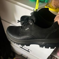 Ecco Boots