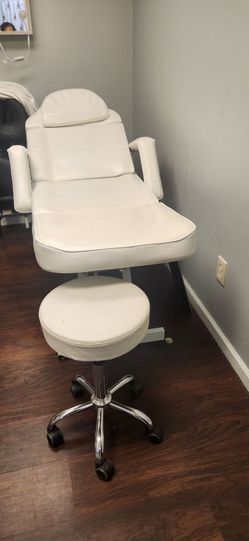 Facial Salon Equipment