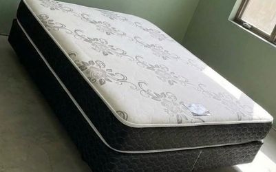 Deluxe brand Queen size set