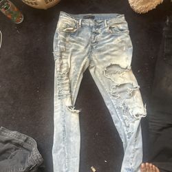 Light Amiri Jeans 