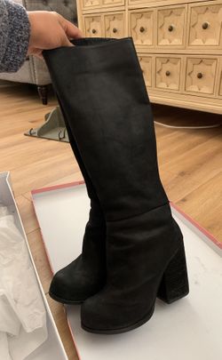 Black Jeffrey Campbell Boots