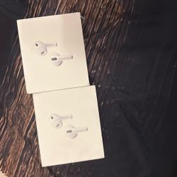 AirPods 3s