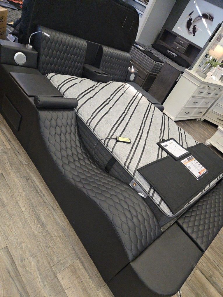 Queen Storage Bed BUILT IN Massage Lounge Bluetooth Speaker FINANCING AVAILABLE NO Credit Needed