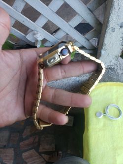 Apple watch series 7 45mm Big Face Iwatch $250 free delivery all Gold Custom Unlocked & 64GB Edition Nike edition Trade & Cash Welcome