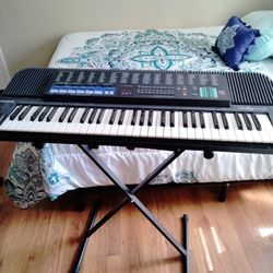 Casio Key Board With Stand Works Perfect