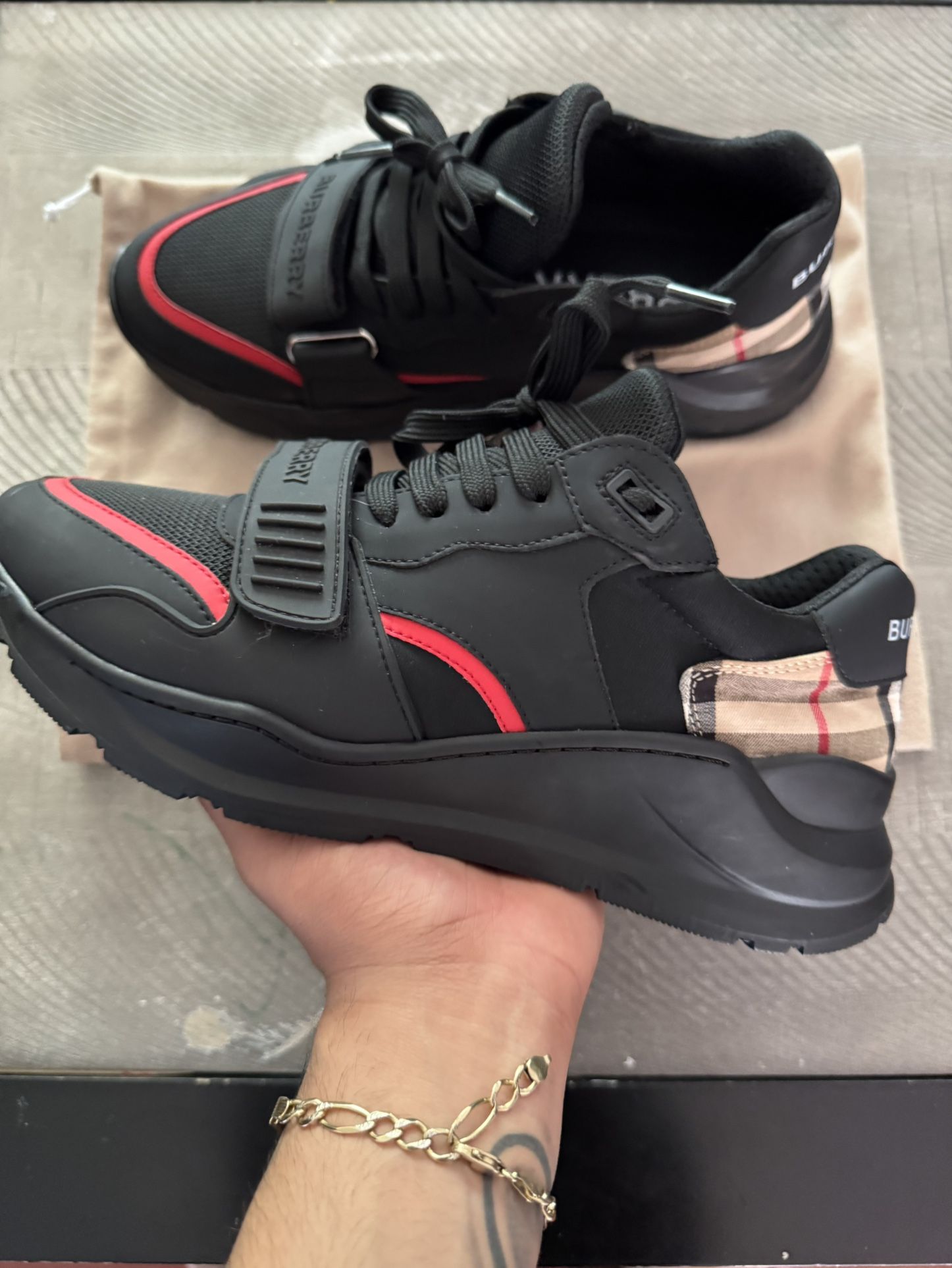 burberry shoes