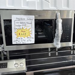 Frigidaire gallery Microwave Smudge Proof 