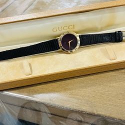Gucci 3000 Series Unisex Watch