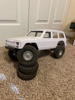 Axial scx10