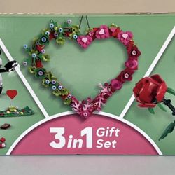 Lego 66817 Hearts & Flowers Gift Set
