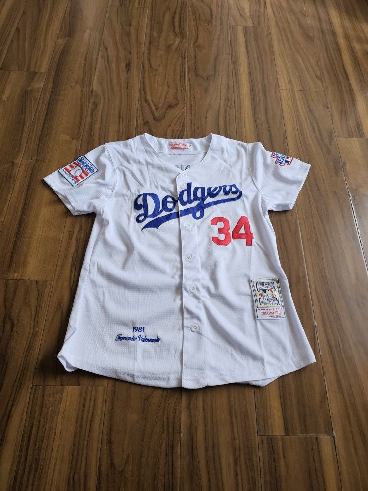 Dodgers Woman Valenzuela White Jerseys $60ea Firm S M L Xl 2x