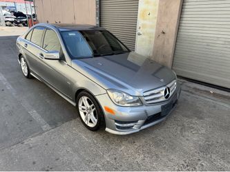2012 Mercedes-Benz C250