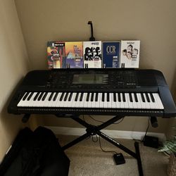 Yamaha MIDI Keyboard With Stand, Bag and music