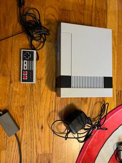 Nintendo NES Console
