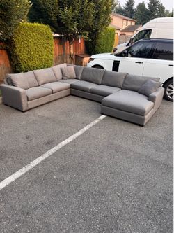 Room and Board Metro Sectional Couch Sofa