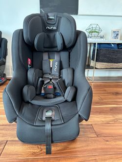 2 Nuna RAVA Convertible Car Seats – Excellent Condition