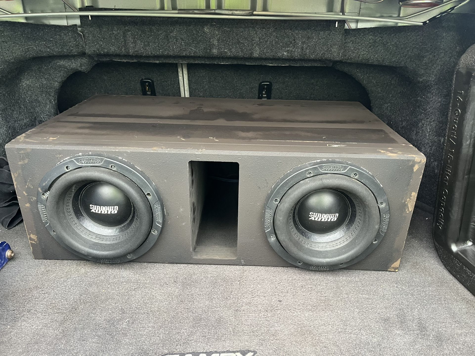Sundown Audio X8v2 In Ported Box