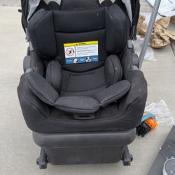 Nuna/Nuna Pipa/ Infant Car seat