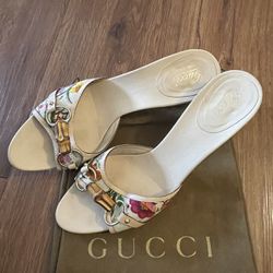 Gucci Flora Kitten Heel