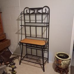 Metal Bakers Rack