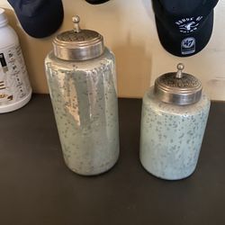 Canister