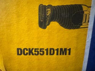 DeWalt 5 piece tool bundle