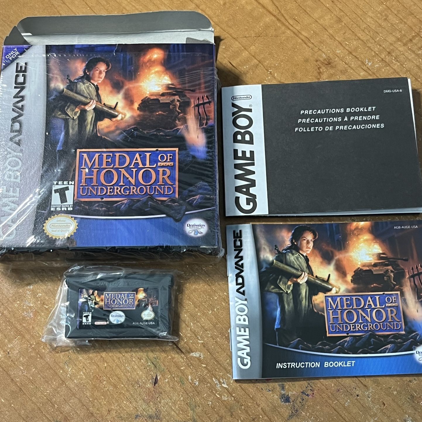 Medal of Honor Underground Nintendo Game Boy Advance GBA