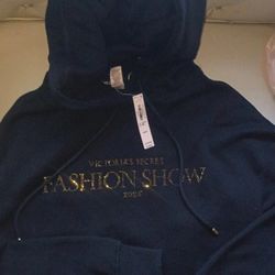 Victoria Secret Fashion Show 2025 Hooded Sweatshirt 