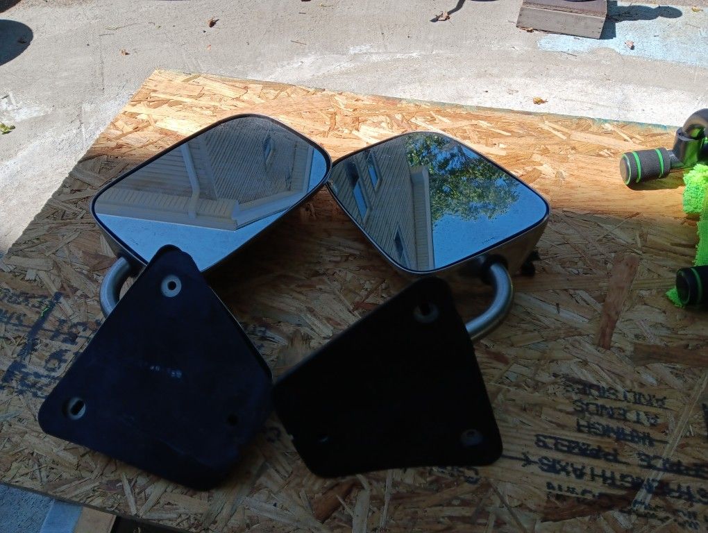 Side Truck Mirrors 