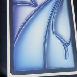 IPAD AIR M3 13.3 BRAND NEW STILL IN BOX UNLOCKED