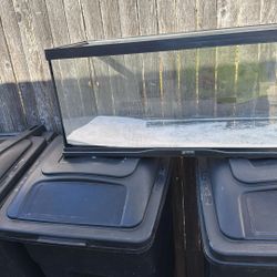 Fish/snake/pets Tank