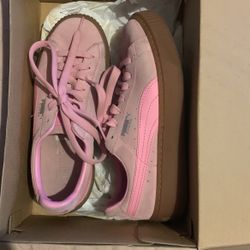 Pink Puma Size 5.5 Women